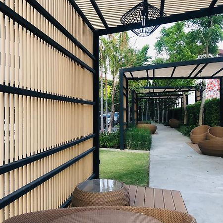 The Astra Suites Chiang Mai Dış mekan fotoğraf