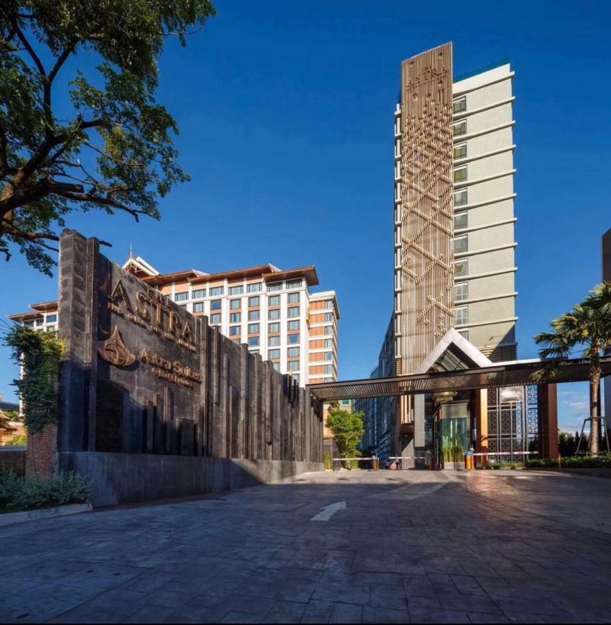 The Astra Suites Chiang Mai Dış mekan fotoğraf