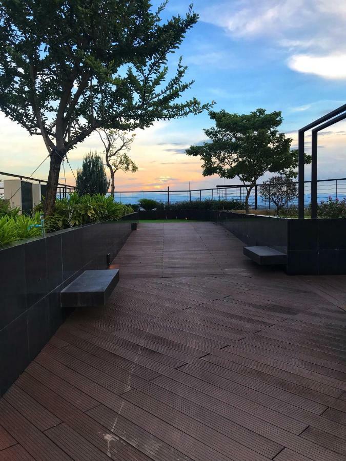 The Astra Suites Chiang Mai Dış mekan fotoğraf