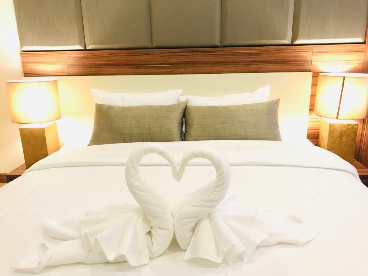 The Astra Suites Chiang Mai Dış mekan fotoğraf